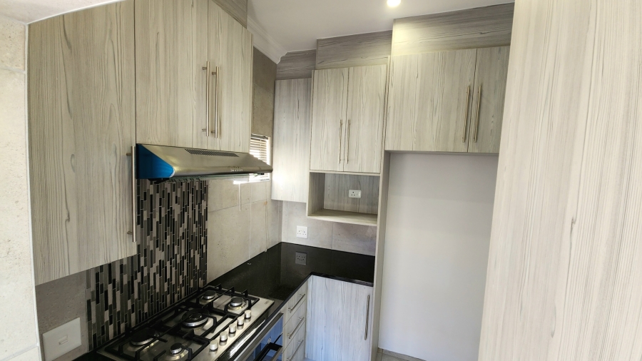 4 Bedroom Property for Sale in Hartenbos Heuwels Western Cape